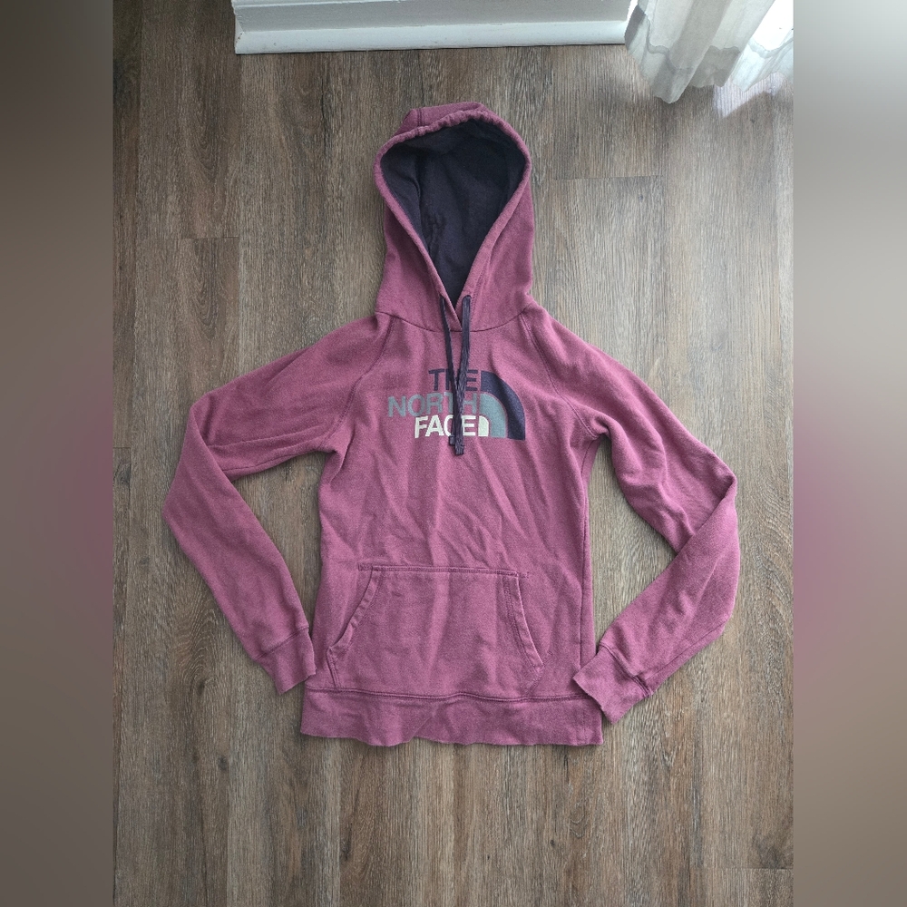 GUC Womens The North Face Purple Hoodie Size XS